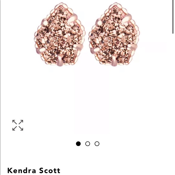 Kendra Scott Jewelry - Kendra Scott Rose gold drusy stud